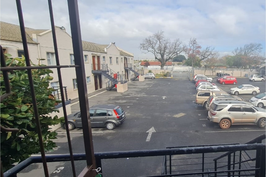 To Let 2 Bedroom Property for Rent in Belmont Park Western Cape